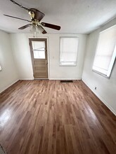 2337 Rheamount Ave in Lansing, MI - Building Photo - Building Photo