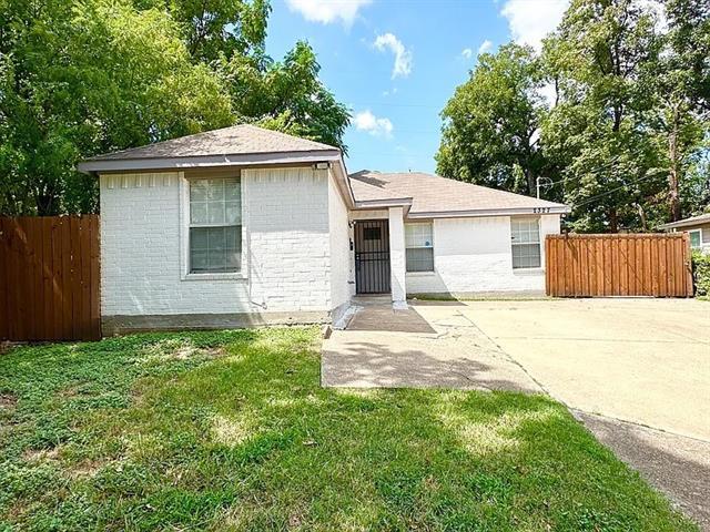 2327 Arroyo Ave in Dallas, TX - Foto de edificio