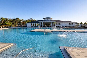 36379 Garden Wall Wy in Zephyrhills, FL - Building Photo - Building Photo