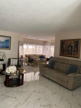 9051 SW 215th Terrace in Cutler Bay, FL - Building Photo - Building Photo