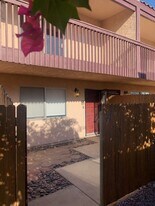 2901 S Palo Verde Ln