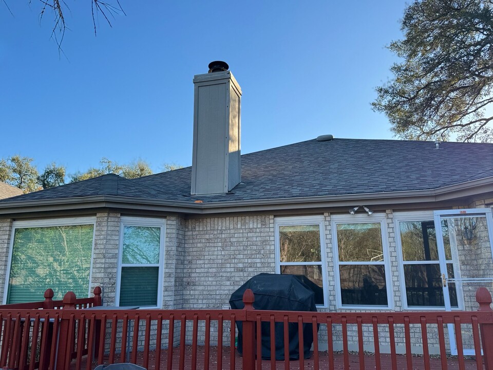 11308 Savin Hill Ln in Austin, TX - Building Photo