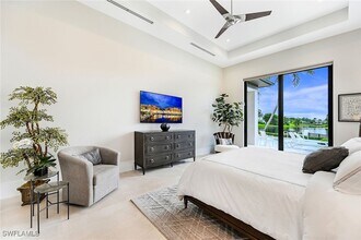 4646 Crayton Rd in Naples, FL - Building Photo - Building Photo