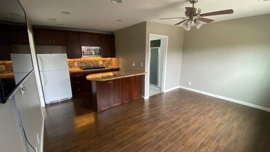770 S Walnut St in La Habra, CA - Building Photo - Building Photo