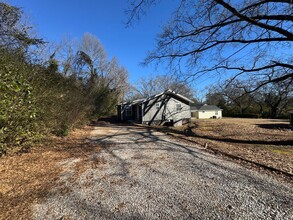 275 W 6th St in Oxford, AL - Building Photo - Building Photo