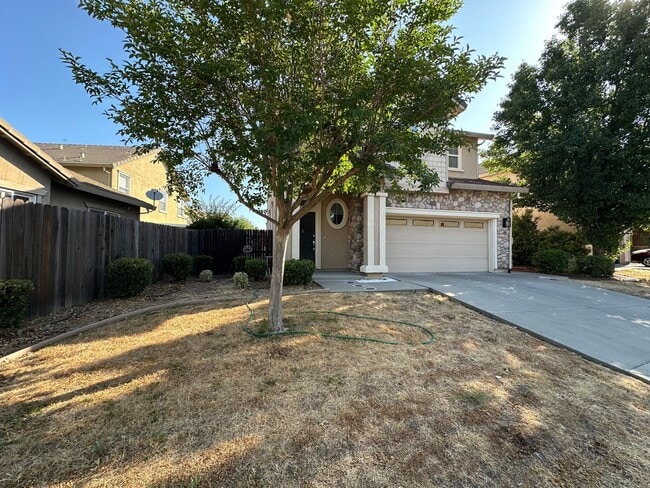 4065 Hellenic Dr in Sacramento, CA - Building Photo - Building Photo