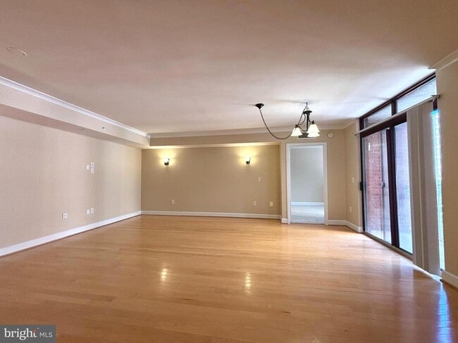 1201 N Garfield St in Arlington, VA - Building Photo - Building Photo