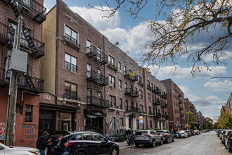 83 E 18th St in Brooklyn, NY - Building Photo - Building Photo