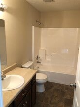 105 Jay Max Way, Unit 105B JayMax Way in Glasgow, KY - Building Photo - Building Photo