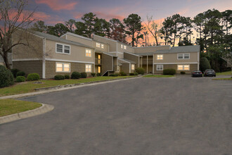 Dira East in Columbia, SC - Building Photo - Building Photo