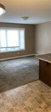 1149 Broder St in Regina, SK - Building Photo - Building Photo