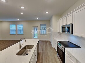 1019 Grafton Ridge Dr in Eustis, FL - Building Photo - Building Photo