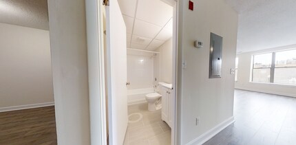 1102 Boylston St, Unit 1T in Boston, MA - Building Photo - Building Photo