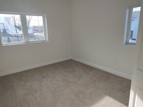 10 Franklin Ave in Revere, MA - Foto de edificio - Building Photo