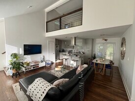 1936 Don Juan Ln in Decatur, GA - Building Photo