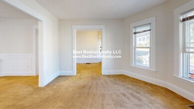 12 Electric Ave in Somerville, MA - Building Photo - Building Photo