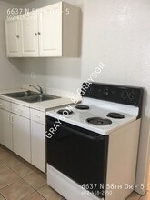 6637 N 58th Dr in Glendale, AZ - Building Photo - Building Photo