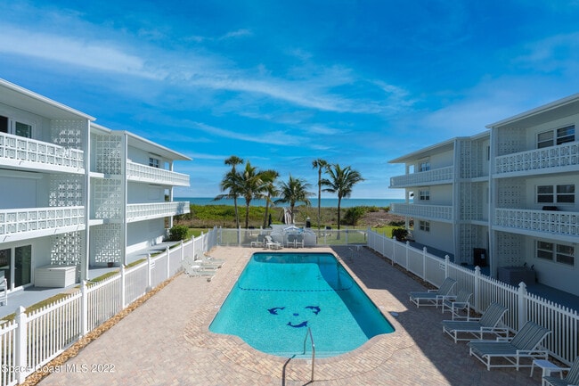 property at 4800 Ocean Beach Blvd
