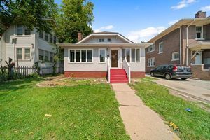 326 Hull Ct in Waukegan, IL - Building Photo