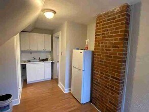 50 Walnut St-Unit -#3 in Montclair, NJ - Building Photo - Building Photo