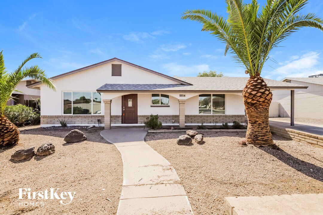 9914 N 73rd Ave in Peoria, AZ - Building Photo