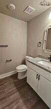 432 W College St in Burkburnett, TX - Building Photo - Building Photo