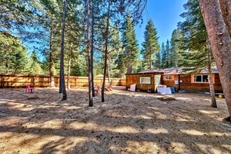 1577 Atroari St in South Lake Tahoe, CA - Building Photo - Building Photo