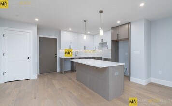 435 Market St, Unit 503 in Boston, MA - Building Photo - Building Photo