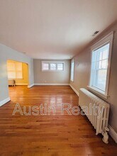 1132 Ralph Terrace in Richmond Heights, MO - Building Photo - Building Photo