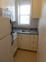 19 Parker Hill Ave, Unit 2 Apartamentos