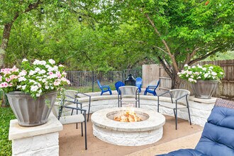 291 Torrington Dr in Austin, TX - Building Photo - Building Photo