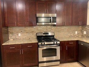 16618 Oxnard Ln in Friendswood, TX - Building Photo - Building Photo
