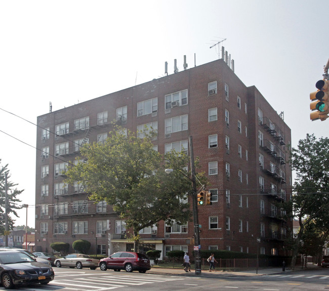 728-730 Linden Blvd in Brooklyn, NY - Building Photo - Building Photo