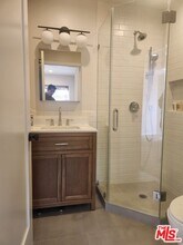 2025 Addison Way in Los Angeles, CA - Building Photo - Building Photo