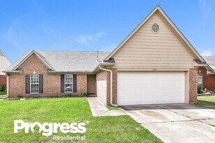 1801 Cherry Creek Dr