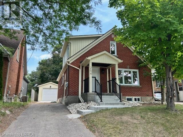 property at 254 Bowman St
