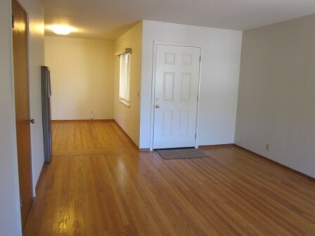 1856 Ash St in Palo Alto, CA - Building Photo - Building Photo