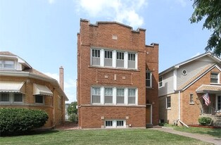 5750 N Meade Ave, Unit Unit 2 in Chicago, IL - Building Photo
