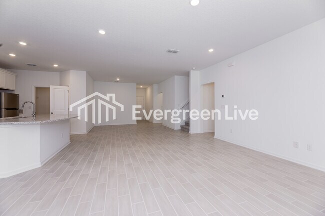 3702 Belstead Wy in Orange Park, FL - Building Photo - Building Photo