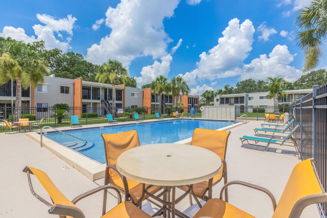 The Flats at Ninth Ave in Pensacola, FL - Building Photo