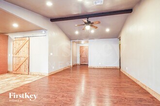 613 S Avery Dr in Moore, OK - Building Photo - Building Photo