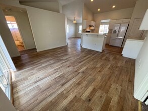 1295 Campbell Ct in Gardnerville, NV - Building Photo - Building Photo