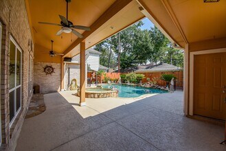 8315 Mentmore Dr in Spring, TX - Building Photo - Building Photo