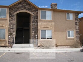 9385 Trailside View in Fountain, CO - Building Photo