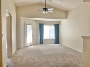 6501 San Antonio Dr NE, Unit 3401 in Albuquerque, NM - Building Photo - Building Photo