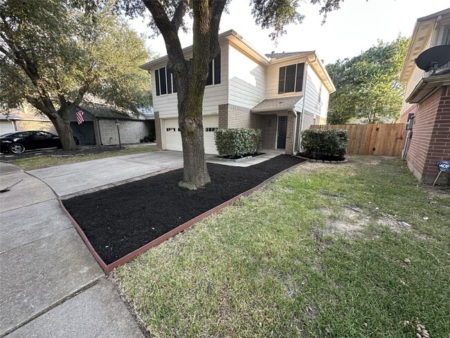 11735 Sunny Stream Dr
