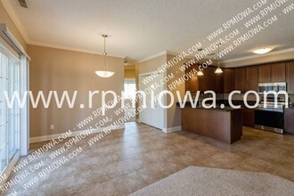 3915 141st St. in Urbandale, IA - Building Photo - Building Photo