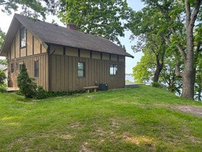 646 Island in Grass Lake, MI - Building Photo - Building Photo