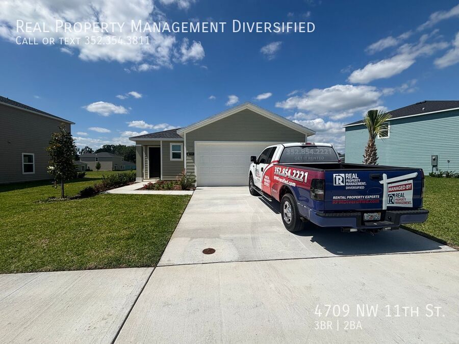 4709 NW 11th St in Ocala, FL - Building Photo