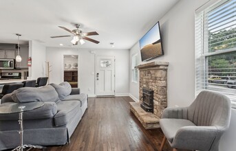 1605 Wellswood Dr SE in Atlanta, GA - Building Photo - Building Photo